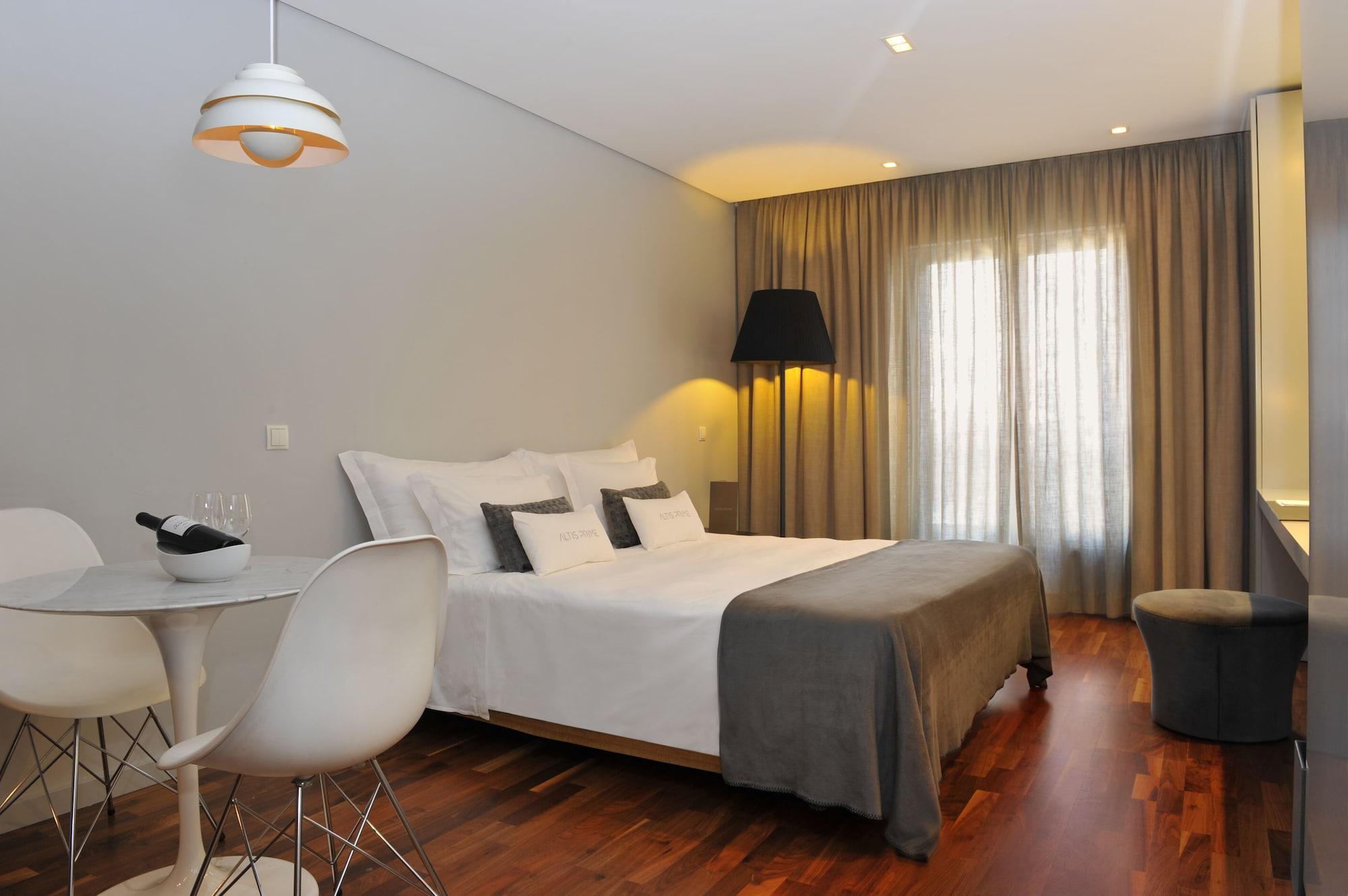 Altis Prime Apartahotel 4*